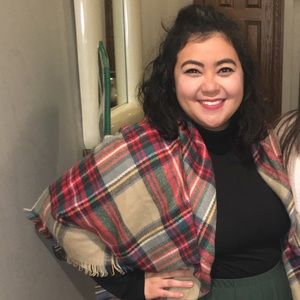 Meet your Posher, Bianca